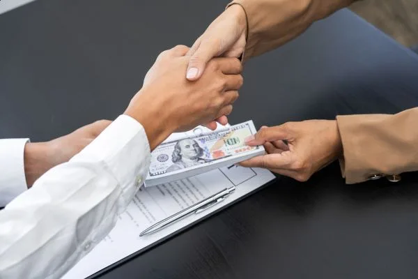 הסכם ממון עם אלישע קאהן